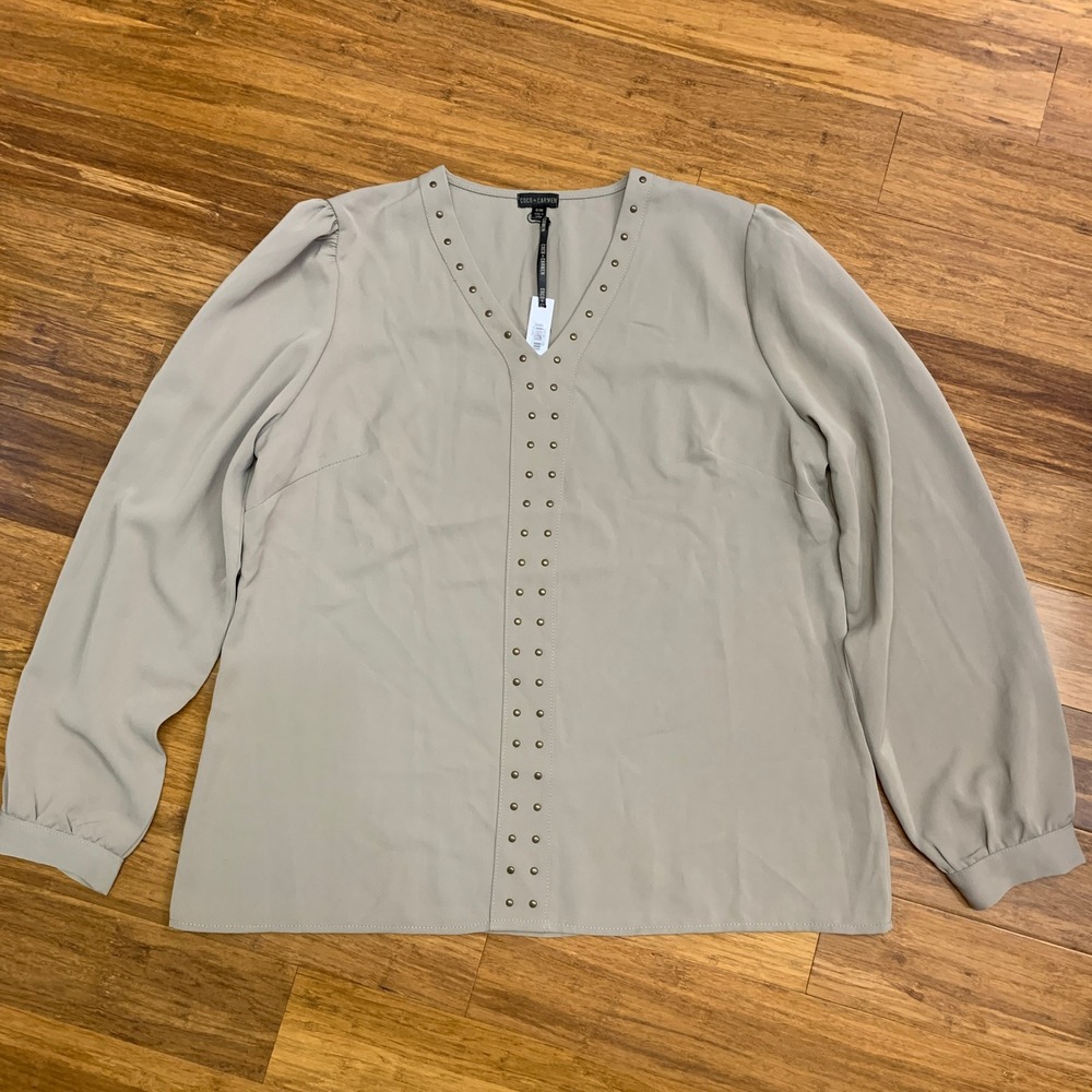 Coco + Carmen Womens Top Long Sleeve V Neck Studded Blouse Size Small/Medium NWT